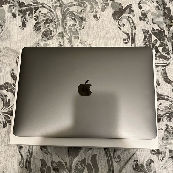 13 inch MacBook Air